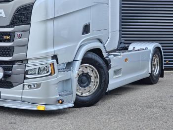 R460 4x2 / RETARDER / FULL AIR / 2 TANKS